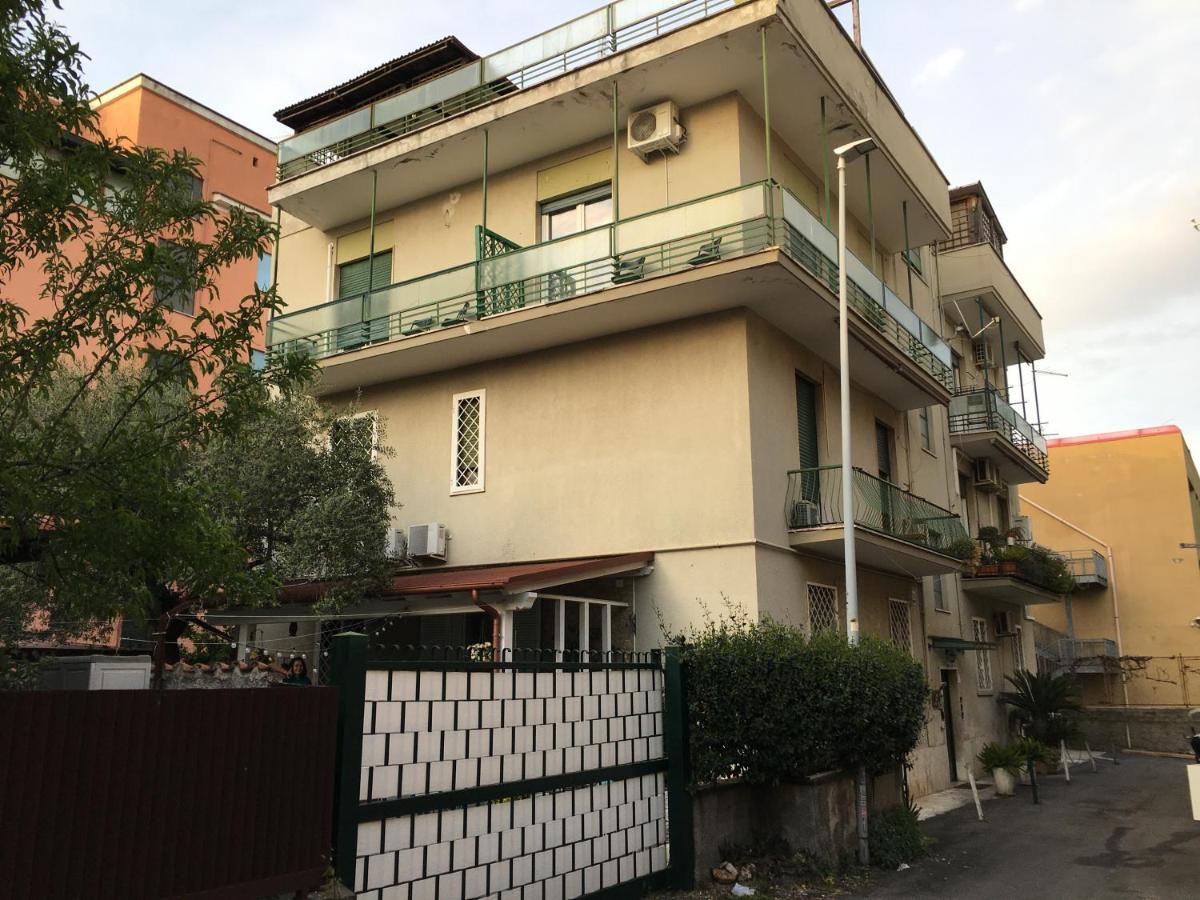 Sunny Rome Attico Con Jacuzzi, Terrazzo E Fibraアパートメント エクステリア 写真